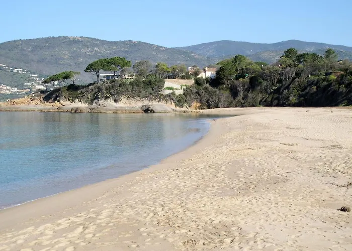 Holiday Home La Pinede- Bungalow 6 Pers- By Interhome